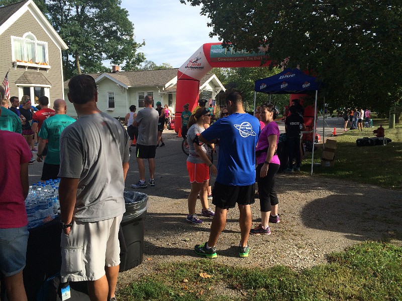 2015-09-26 The Great Beer Run 0090.JPG - 2015 The Great Beer Run 5K in Northville Michigan.